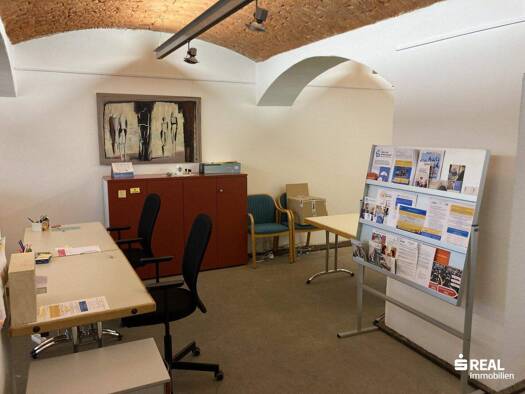 Büro zur Miete 400 € Peuerbach 4722