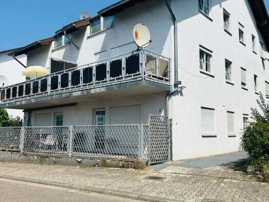 Mehrfamilienhaus zum Kauf als Kapitalanlage geeignet 799.000 € 18 Zimmer 650 m² 806 m² Grundstück St Johann Mitte 66121