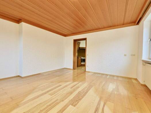 Wohnung zur Miete 1.000 € 3,5 Zimmer 100 m² Ersingen Erbach 89155