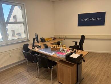 Bürogebäude zur Miete 1.100 € 4 Zimmer 152 m² Bürofläche Altenkirchen Altenkirchen 57610