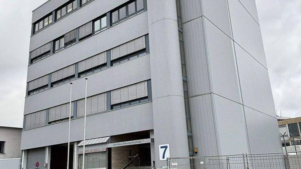 Bürogebäude zur Miete provisionsfrei 9,50 € 1.320 m² Bürofläche teilbar ab 330 m² Birkengartenstraße 7 Wiesdorf Leverkusen 51373