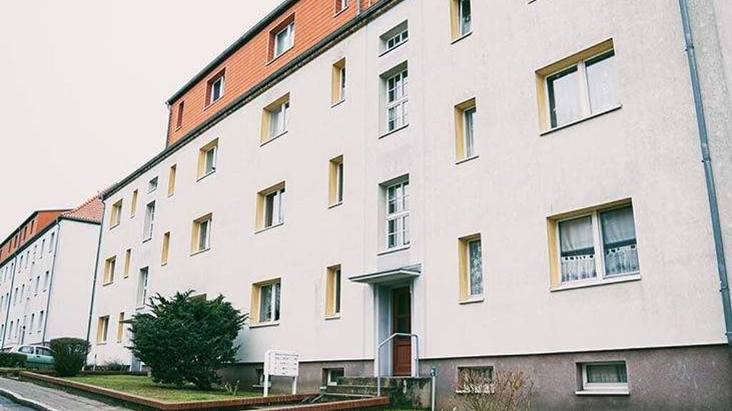 Wohnung zur Miete 440 € 3 Zimmer 58,6 m² 2. Geschoss frei ab 01.07.2026 Rosa-Luxemburg-Straße 10 Prenzlau 17291
