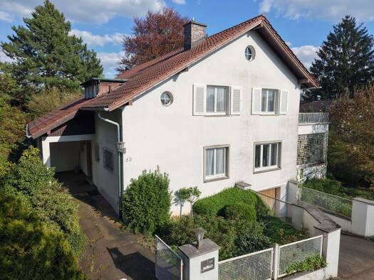 Einfamilienhaus zum Kauf 749.000 € 9 Zimmer 240 m² 681 m² Grundstück Stadtgebiet Göppingen 73033