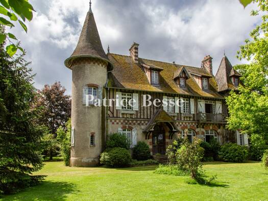 Herrenhaus zum Kauf 650.000 € 4 Zimmer 282 m² 4.176 m² Grundstück Aubepierre-Ozouer-le-Repos 77720