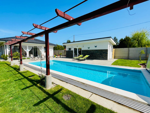 Haus zum Kauf 514.900 € 5 Zimmer 208 m² 1.049 m² Grundstück frei ab sofort Balatonfenyves