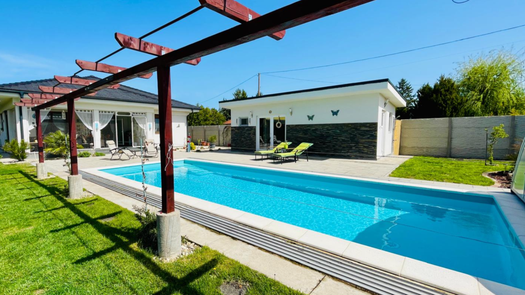 Haus zum Kauf 514.900 € 5 Zimmer 208 m² 1.049 m² Grundstück frei ab sofort Balatonfenyves