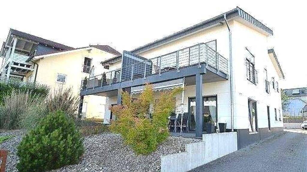 Wohnung zur Miete 940 € 3 Zimmer 84 m² 1. Geschoss In der Acht 1 Tawern 54456