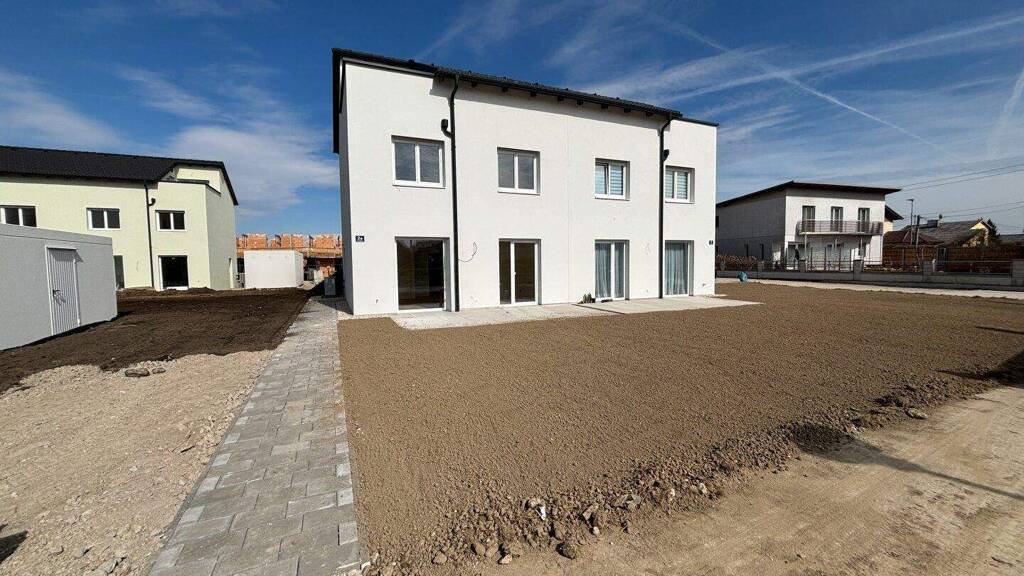 Reihenmittelhaus zum Kauf - Erstbezug 433.010 € 6 Zimmer 128,1 m² 249,8 m² Grundstück Attnang-Puchheim 4800