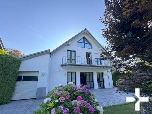 Einfamilienhaus zum Kauf 745.000 € 5,5 Zimmer 216,5 m² 737 m² Grundstück Rheindahlen West 41179