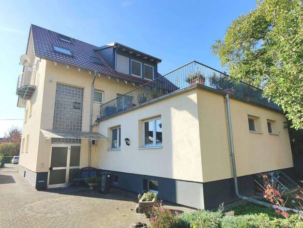 Mehrfamilienhaus zum Kauf 695.000 € 12 Zimmer 366 m² 750 m² Grundstück frei ab sofort Schwanheim Frankfurt am Main 60529