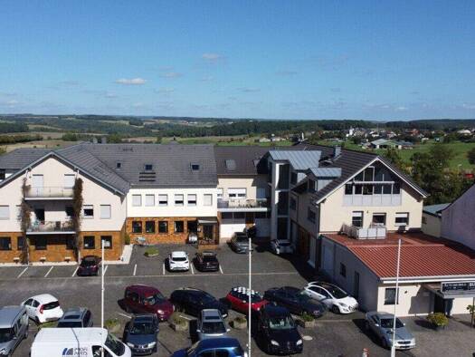 Gewerbeobjekt zum Kauf als Kapitalanlage geeignet 2.000.000 € 26 Zimmer 2.107,5 m² 2.186 m² Grundstück Mötsch Bitburg / Mötsch 54634