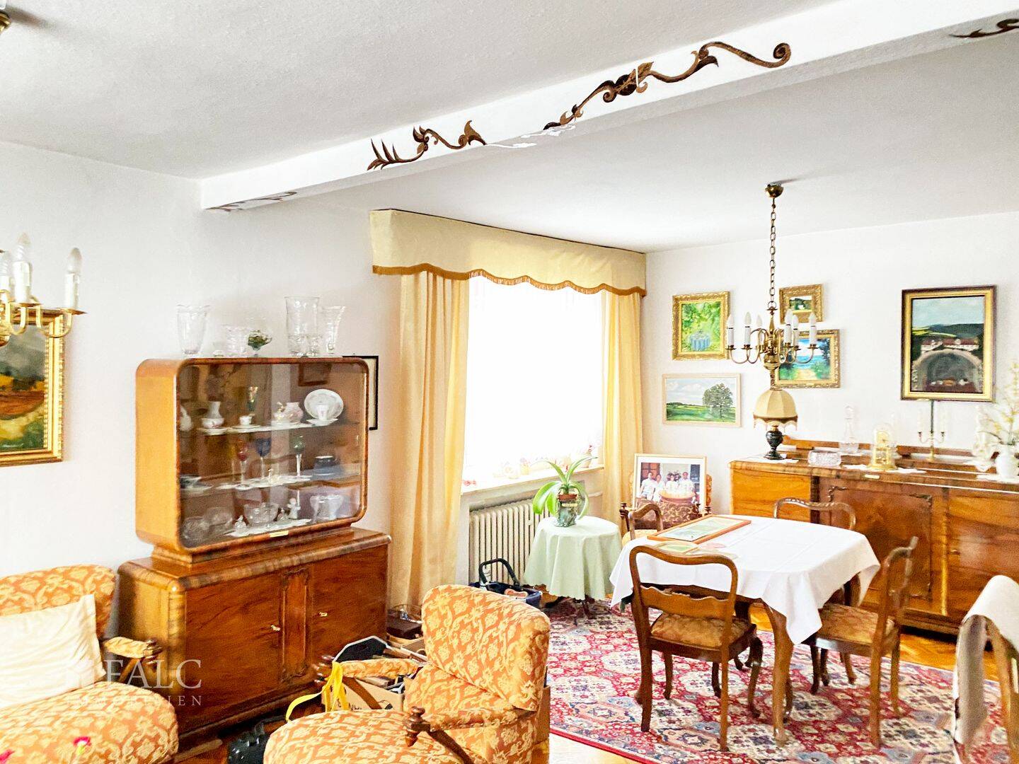 Einfamilienhaus zum Kauf - Mehr