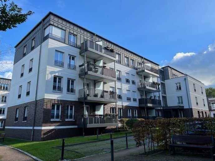 Wohnung zur Miete 910 € 2 Zimmer 66,6 m²<br/>Wohnfläche 2.<br/>Geschoss ab sofort<br/>Verfügbarkeit Koppelstraße 21 Wahlbezirk 003 Pinneberg 25421