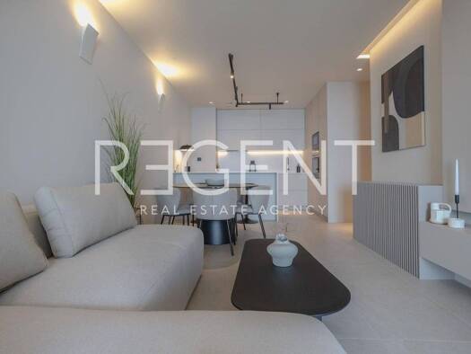 Wohnung zur Miete - Erstbezug 3.000 € 3 Zimmer Geschoss 6/8 Split 21000
