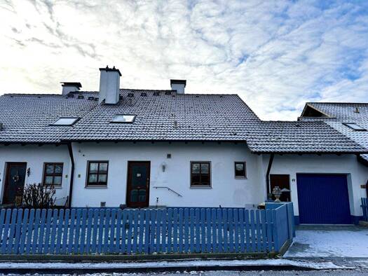 Doppelhaushälfte zum Kauf 630.000 € 6 Zimmer 238 m² 401 m² Grundstück frei ab 01.06.2026 Prof.-Döllgast-Straße 19 Neuburg Neuburg an der Donau 86633