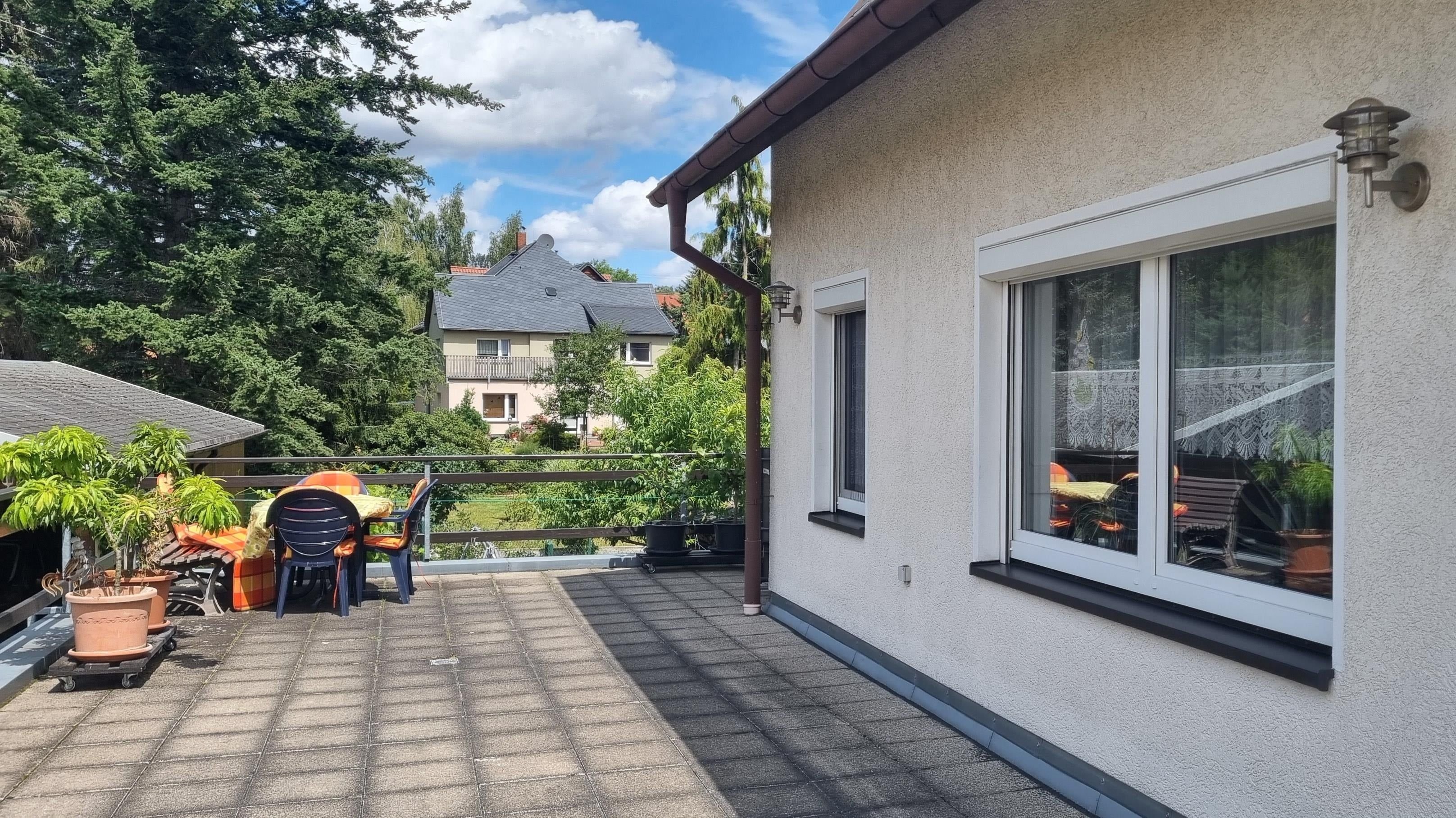 Einfamilienhaus zum Kauf 330.000 € 5 Zimmer 150 m²<br/>Wohnfläche 925 m²<br/>Grundstück 30.04.2025<br/>Verfügbarkeit Wilthen Wilthen 02681