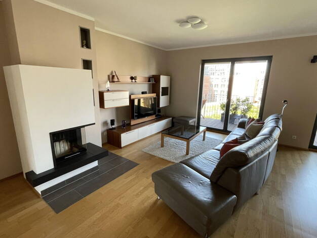 Wohnung zur Miete 2.700 € 4 Zimmer 130 m² 3. Geschoss frei ab 01.09.2025 Holbeinstr.28b Schleußig Leipzig 04229
