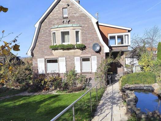 Einfamilienhaus zum Kauf 219.000 € 6 Zimmer 150 m² 799 m² Grundstück frei ab sofort Halbe Hufe 1 Seesen 38723