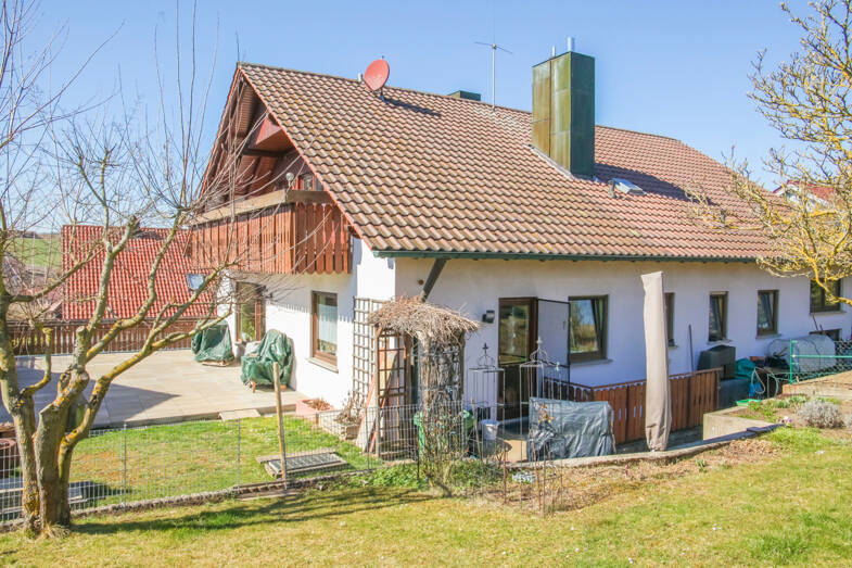 Einfamilienhaus zum Kauf 479.000 € 7 Zimmer 198 m² 719 m² Grundstück Oberaltertheim Altertheim 97237