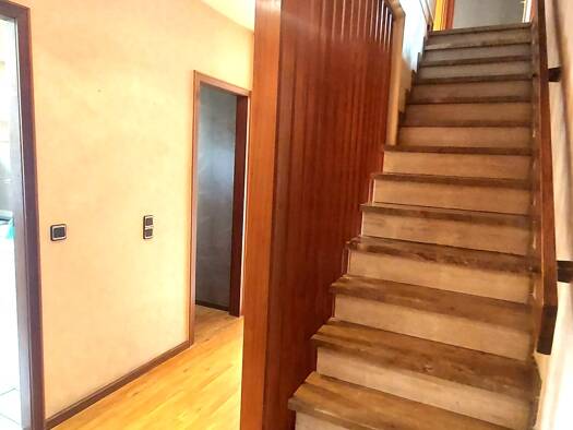 Maisonette zur Miete 1.200 € 4,5 Zimmer 111 m² Geschoss 2/3 frei ab 01.09.2026 Vogelsang Neuss 41462