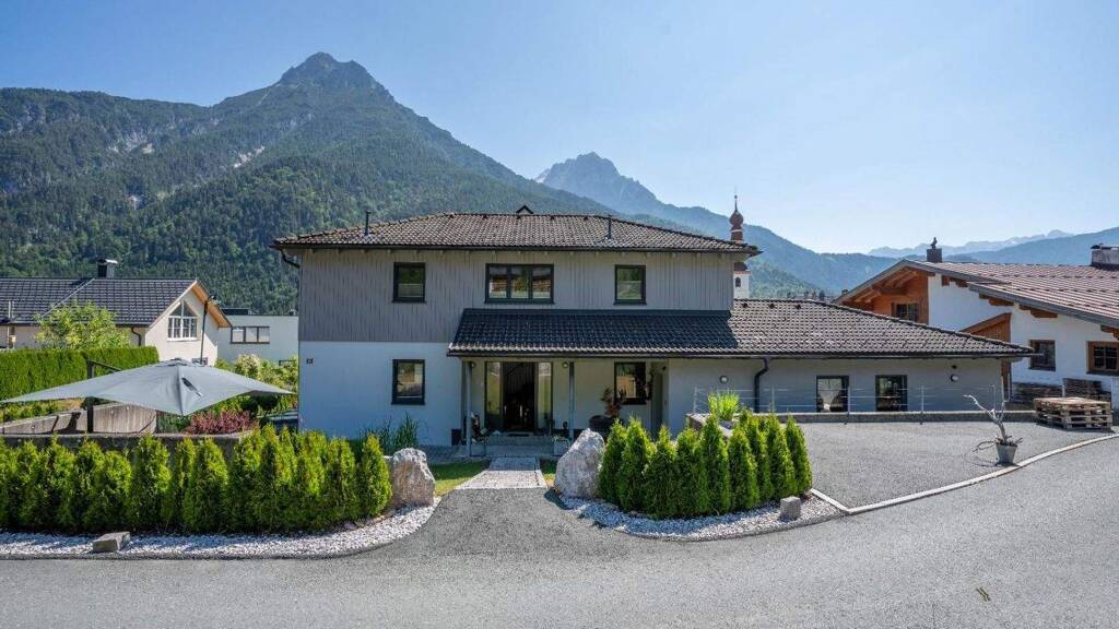 Einfamilienhaus zum Kauf 1.195.000 € 6 Zimmer 172,5 m² 1.267 m² Grundstück St. Ulrich am Pillersee 6393