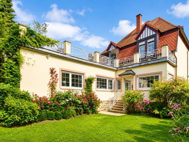 Villa zum Kauf 1.590.000 € 9 Zimmer 253 m² 537 m² Grundstück Heppenheim Heppenheim (Bergstraße) 64646