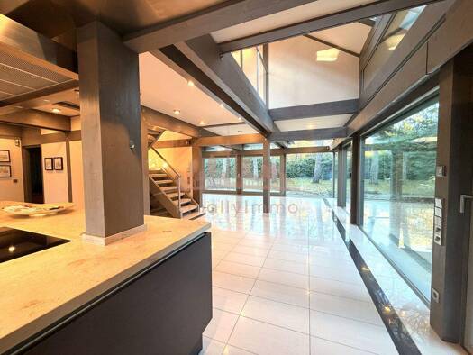 Einfamilienhaus zum Kauf provisionsfrei 5 Zimmer 212,7 m² 864 m² Grundstück frei ab sofort Kleinmachnow 14532