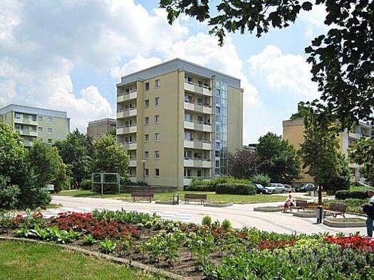 Wohnung zur Miete 302 € 2 Zimmer 47,3 m² 3. Geschoss Johannes-Göderitz-Str. 1 Neu Olvenstedt Magdeburg 39130