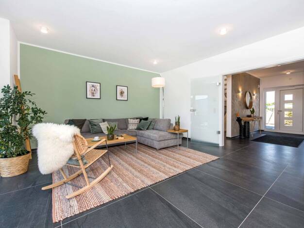 Haus zum Kauf 678.000 € 6 Zimmer 180 m² 540 m² Grundstück Gutmart Großkarolinenfeld 83109