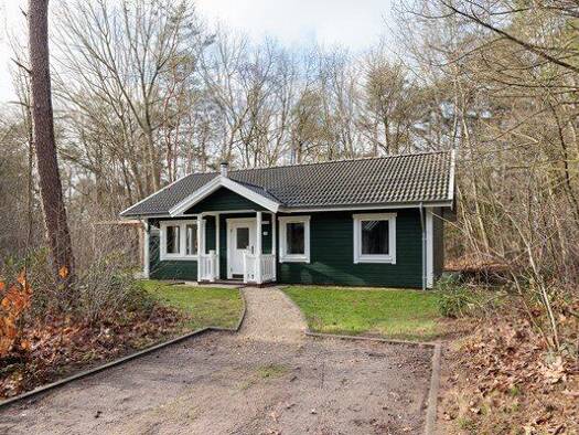 Einfamilienhaus zum Kauf provisionsfrei 298.000 € 4 Zimmer 76 m² 1.112 m² Grundstück Witteveen 204-204 De Wolden 7963RB