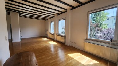 Wohnung zur Miete 1.000 € 2 Zimmer 80 m² 2. Geschoss frei ab sofort Ledermuseum Offenbach am Main 63067