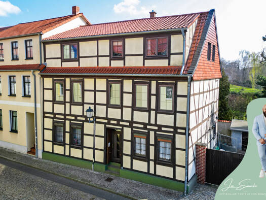 Mehrfamilienhaus zum Kauf 199.000 € 10 Zimmer 216,2 m² 664 m² Grundstück Burg 39288