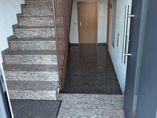 Wohnung zur Miete 450 € 1,5 Zimmer 30 m² Geschoss EG/2 frei ab sofort Schwanfeld 97523