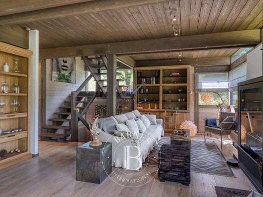 Haus zum Kauf 2.090.000 € 5 Zimmer 174 m² Demi-Quartier 74120