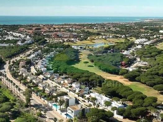 Chalet zum Kauf 665.000 € 4 Zimmer 141 m² Poligono Loma Del Puerco Chiclana de la Frontera 11139