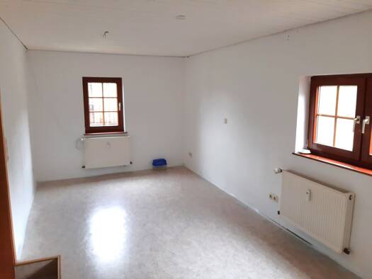 Mehrfamilienhaus zum Kauf 166.000 € 5 Zimmer 136 m² 3.030 m² Grundstück Kirchen Kirchen (Sieg) 57548