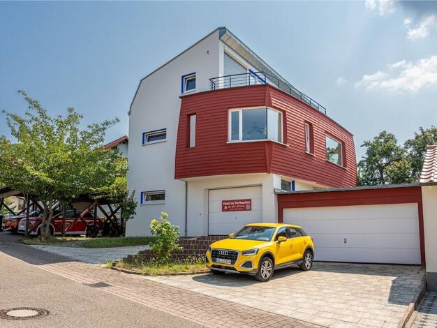 Mehrfamilienhaus zum Kauf provisionsfrei 885.000 € 11 Zimmer 196 m² 590 m² Grundstück Thiviersstraße 4 Östringen Östringen 76684