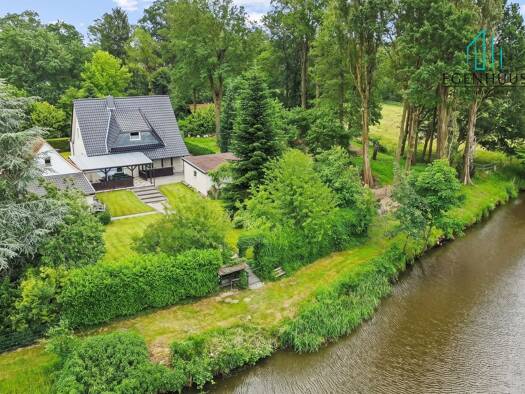 Einfamilienhaus zum Kauf 329.000 € 5 Zimmer 147 m² 1.300 m² Grundstück Barnstorf 49406