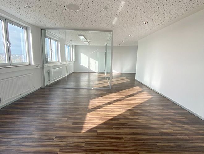 Bürofläche zur Miete provisionsfrei 6,50 € 749 m²<br/>Bürofläche ab 240 m²<br/>Teilbarkeit Friedrichsdorf Friedrichsdorf 61381