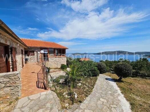 Haus zum Kauf 550.000 € 8 Zimmer 124 m² Sibenik