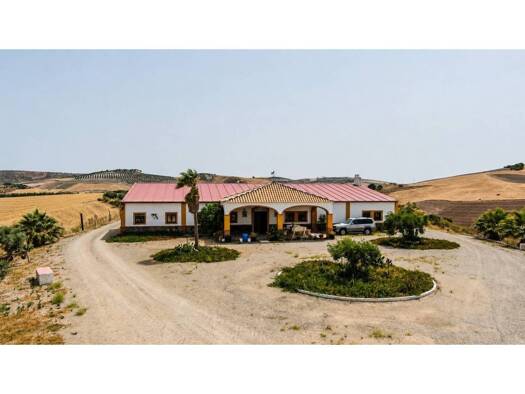 Villa zum Kauf 4.000.000 € 7 Zimmer 340.000 m² >Polígono 11 Parcela 23 PELOTE. EL SAUCEJO (SEVILL > El Saucejo 41009