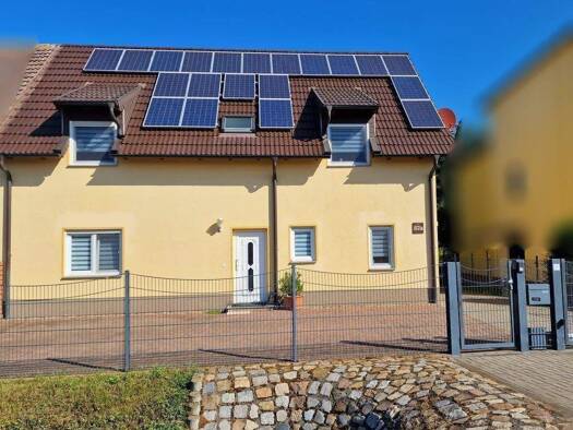 Mehrfamilienhaus zum Kauf als Kapitalanlage geeignet 517.000 € 256 m² 879 m² Grundstück Prester Magdeburg 39114