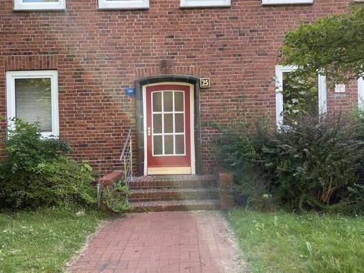 Wohnung zur Miete 519 € 2,5 Zimmer 51,7 m² EG frei ab 13.02.2026 Von-der-Groeben-Straße 25 Gaarden-Ost Kiel 24143