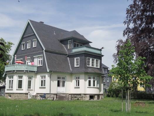 Villa zum Kauf 495.000 € 10 Zimmer 370 m² 3.877 m² Grundstück Gehren Gehren 98708