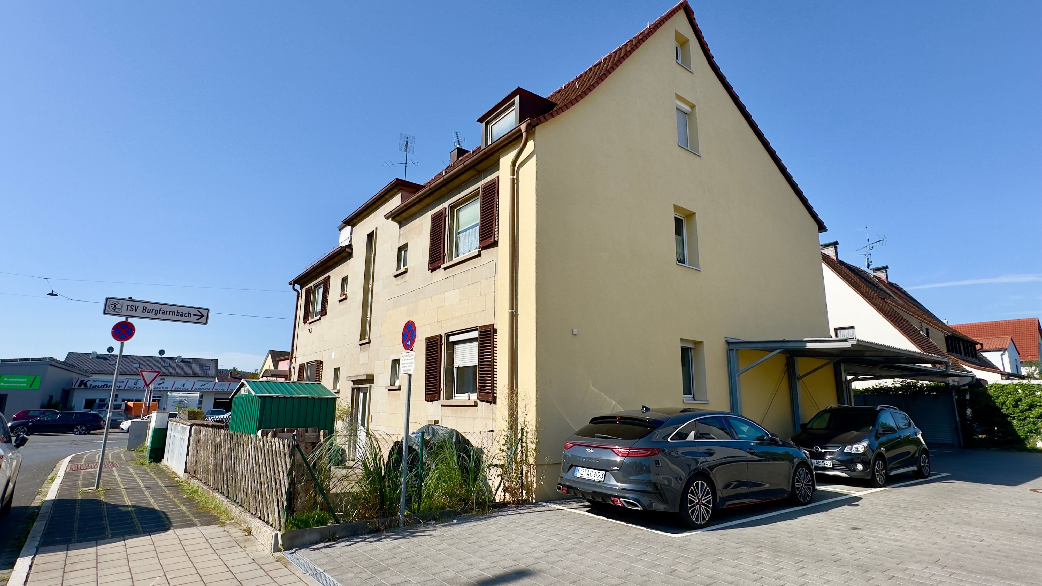 Mehrfamilienhaus zum Kauf 550.000 € 15 Zimmer 299 m²<br/>Wohnfläche 601 m²<br/>Grundstück ab sofort<br/>Verfügbarkeit Würzburger Straße 600 Burgfarrnbach 94 Fürth 90768