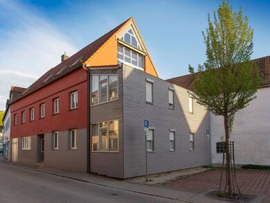 Stadthaus zum Kauf 585.000 € 8 Zimmer 304 m² 195 m² Grundstück Mainburg Mainburg 84048