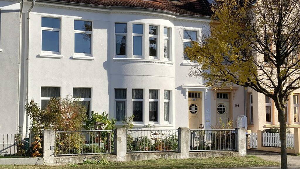 Wohnung zur Miete 690 € 4 Zimmer 98 m² Parkstraße 105 Wittenberge WIttenberge 19322