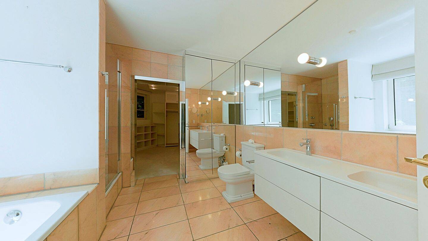 Property thumbnail 13