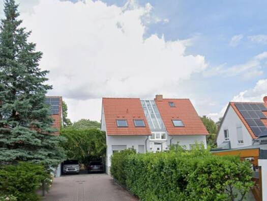 Einfamilienhaus zur Miete 2.000 € 7 Zimmer 220 m² frei ab sofort Lampertheim 68623
