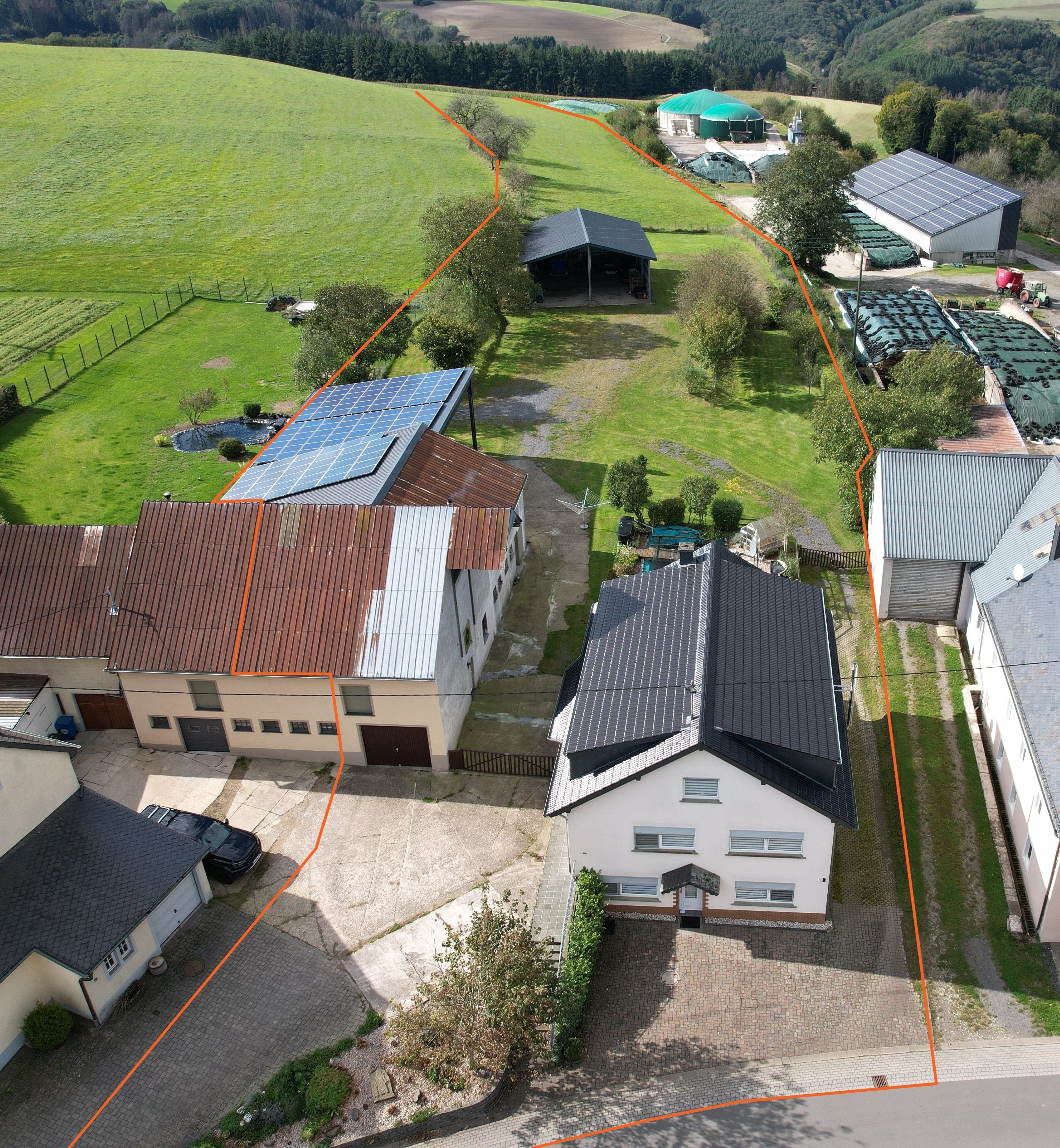 Mehrfamilienhaus zum Kauf 695.000 € 12 Zimmer 380 m²<br/>Wohnfläche 12.855 m²<br/>Grundstück Berscheid Berscheid 54673